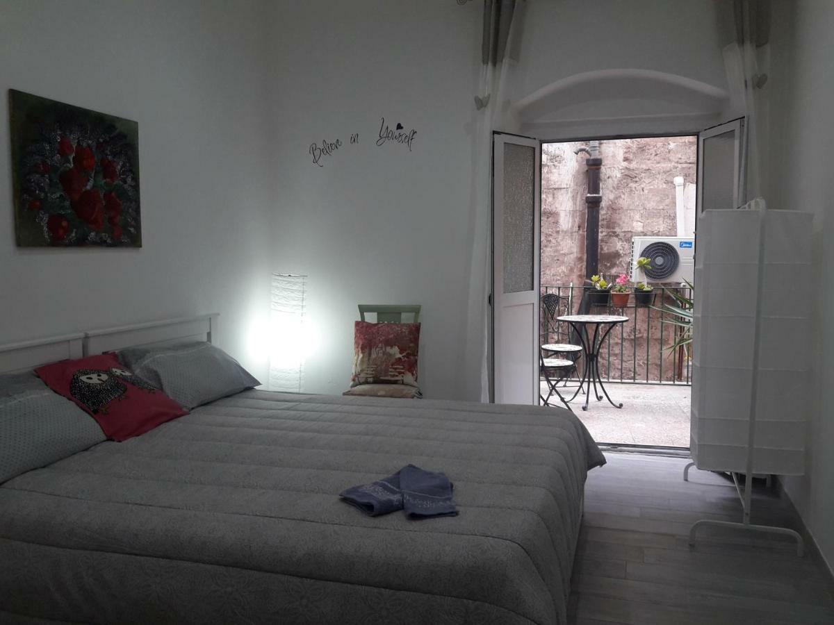 Al Molo Sant'Eligio Hotel Taranto Exterior photo