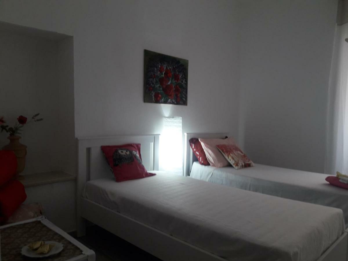 Al Molo Sant'Eligio Hotel Taranto Exterior photo