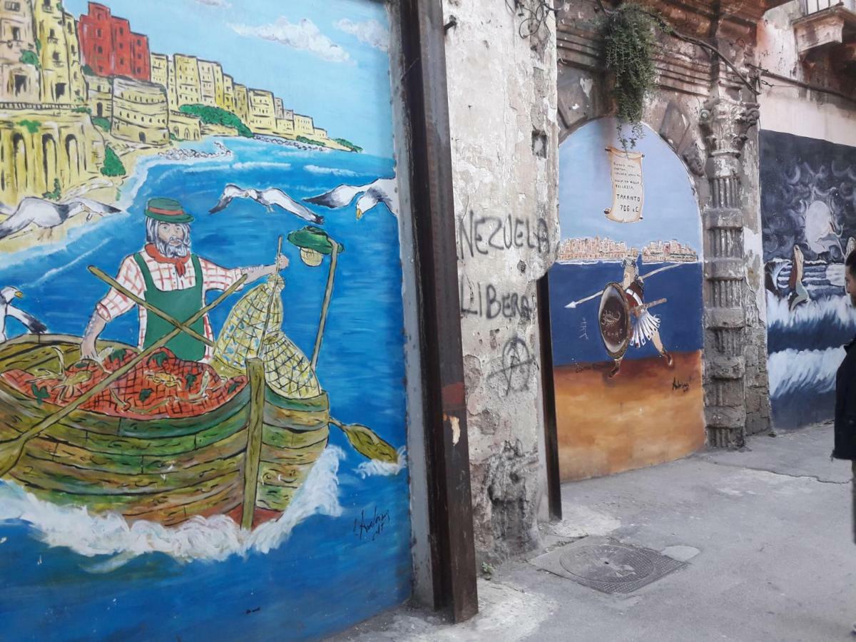 Al Molo Sant'Eligio Hotel Taranto Exterior photo