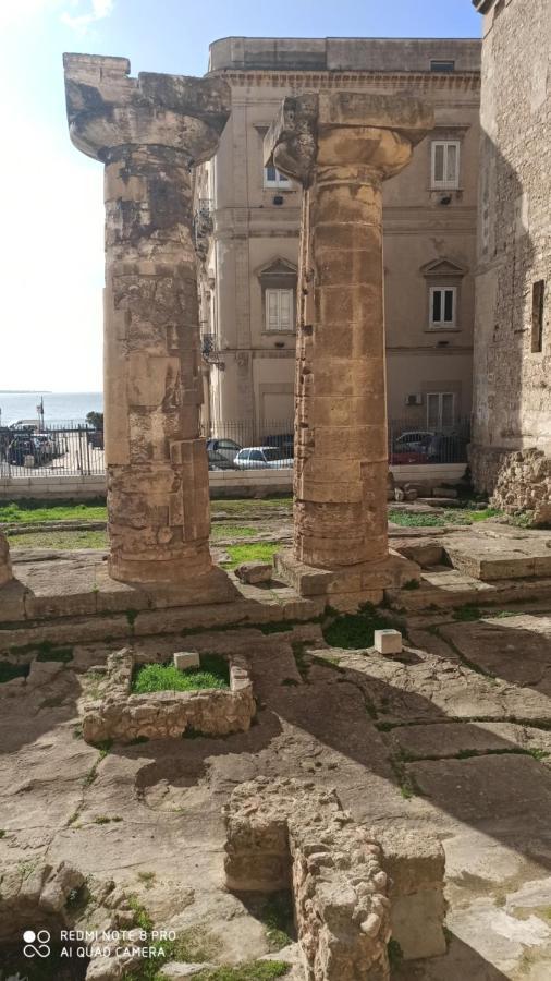 Al Molo Sant'Eligio Hotel Taranto Exterior photo